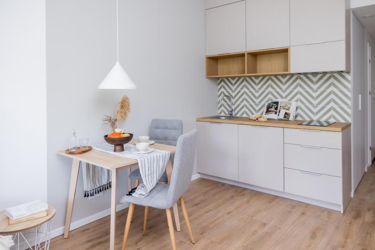 Metro Bielany Apartments With Parking By Noclegi Renters Warsaw Ngoại thất bức ảnh