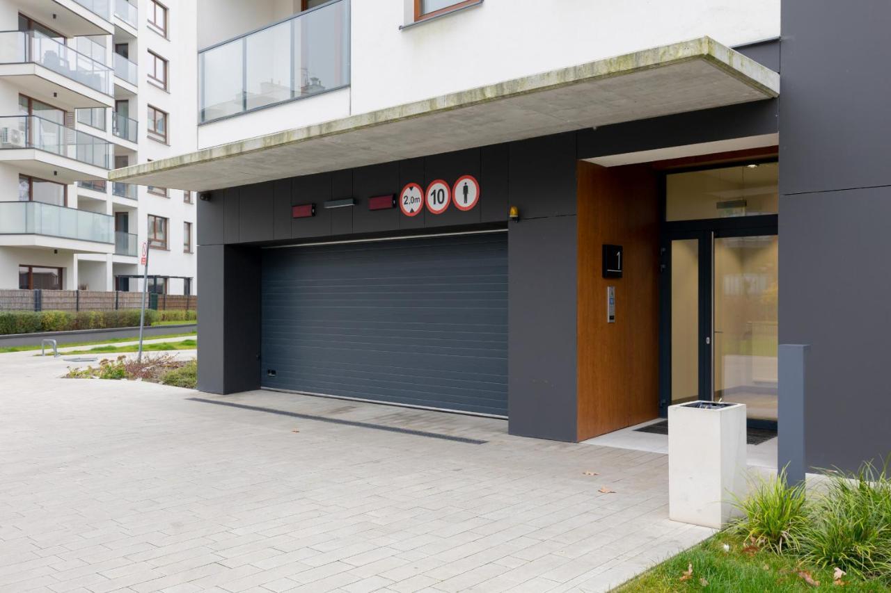 Metro Bielany Apartments With Parking By Noclegi Renters Warsaw Ngoại thất bức ảnh